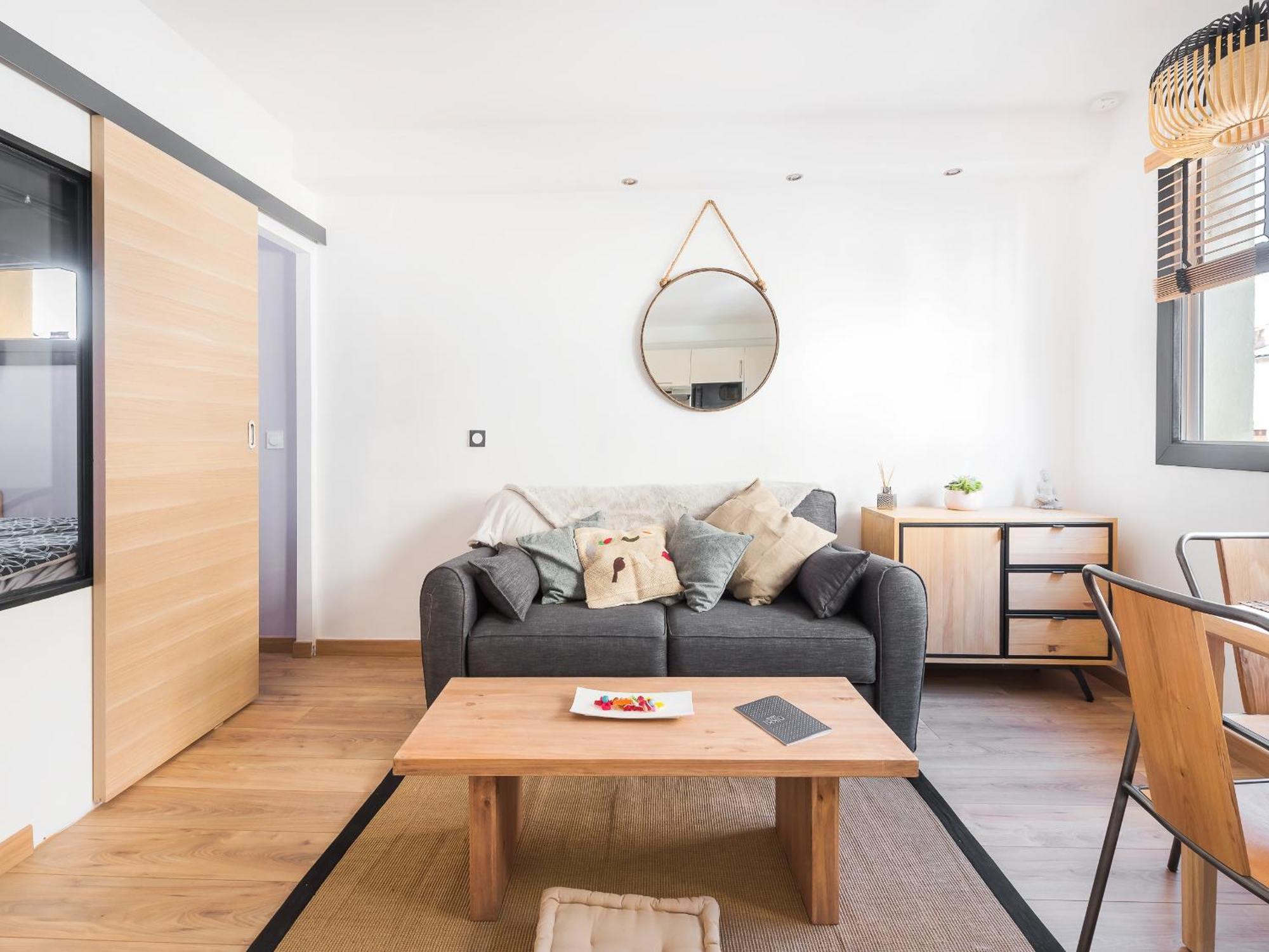 Appart - Suites Gaya Centre Ville Montpellier Exteriör bild